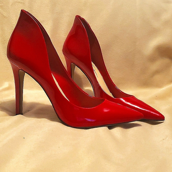 Shoes - Picture 2 of 5